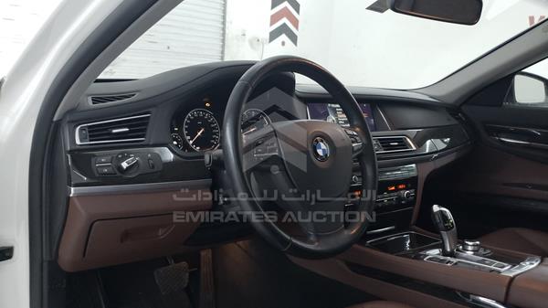 Photo 10 VIN: WBAYE4105EDZ58476 - BMW 740 LI 