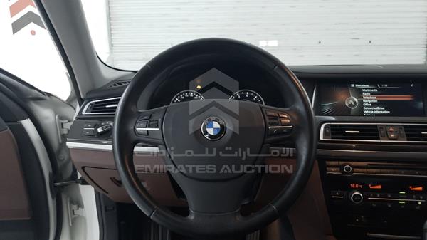 Photo 12 VIN: WBAYE4105EDZ58476 - BMW 740 LI 