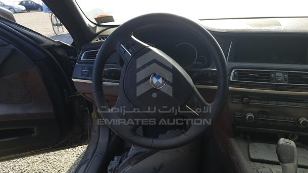 Photo 11 VIN: WBAYE4105FD806098 - BMW 740 