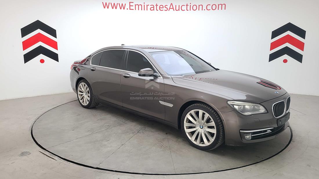 Photo 15 VIN: WBAYE4109FDZ66193 - BMW 740 