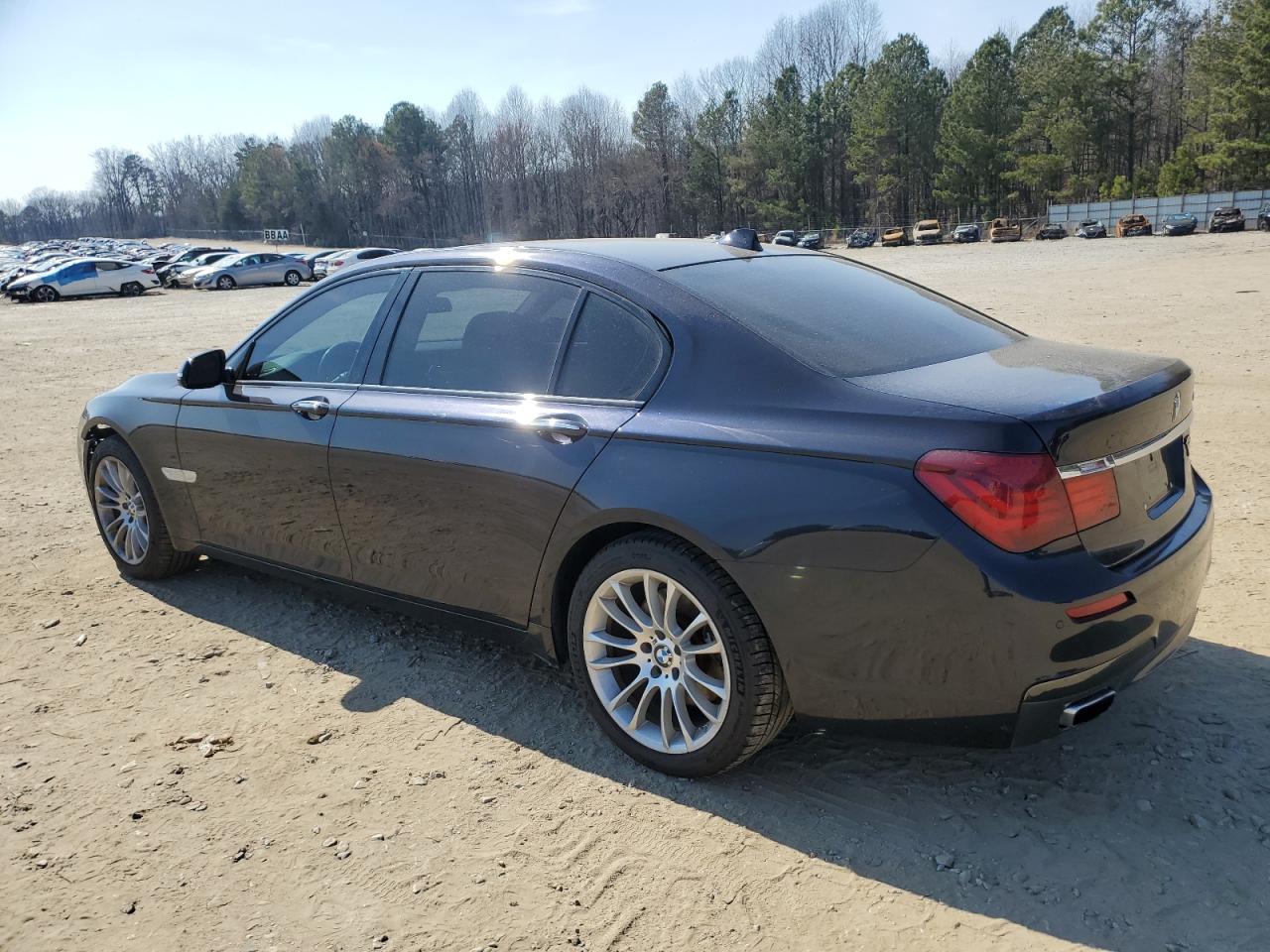 Photo 1 VIN: WBAYE4C53DDW22882 - BMW 7ER 