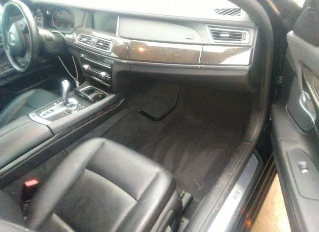 Photo 4 VIN: WBAYE4C53ED137837 - BMW 740 