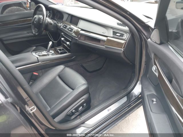 Photo 4 VIN: WBAYE4C55FD946872 - BMW 740LI 