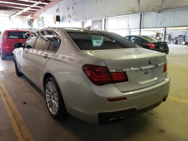 Photo 2 VIN: WBAYE4C57FD946887 - BMW 740 LI 