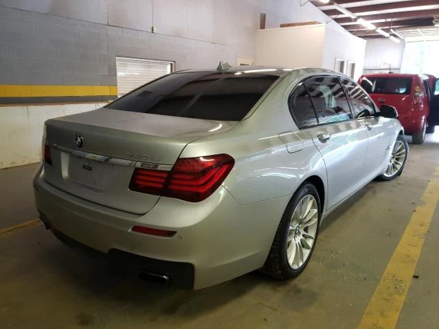 Photo 3 VIN: WBAYE4C57FD946887 - BMW 740 LI 