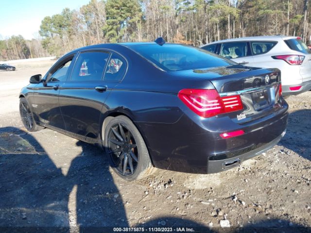 Photo 2 VIN: WBAYE4C58FD138936 - BMW 740LI 