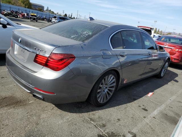 Photo 2 VIN: WBAYE4C59DD137050 - BMW 740 LI 