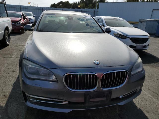 Photo 4 VIN: WBAYE4C59DD137050 - BMW 740 LI 