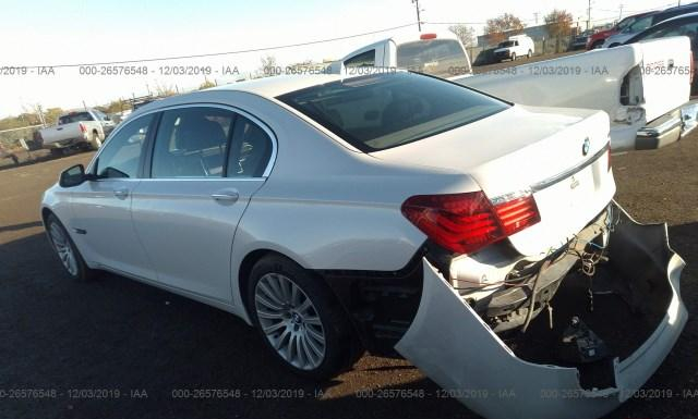 Photo 2 VIN: WBAYE8C50DDE22486 - BMW 750I 