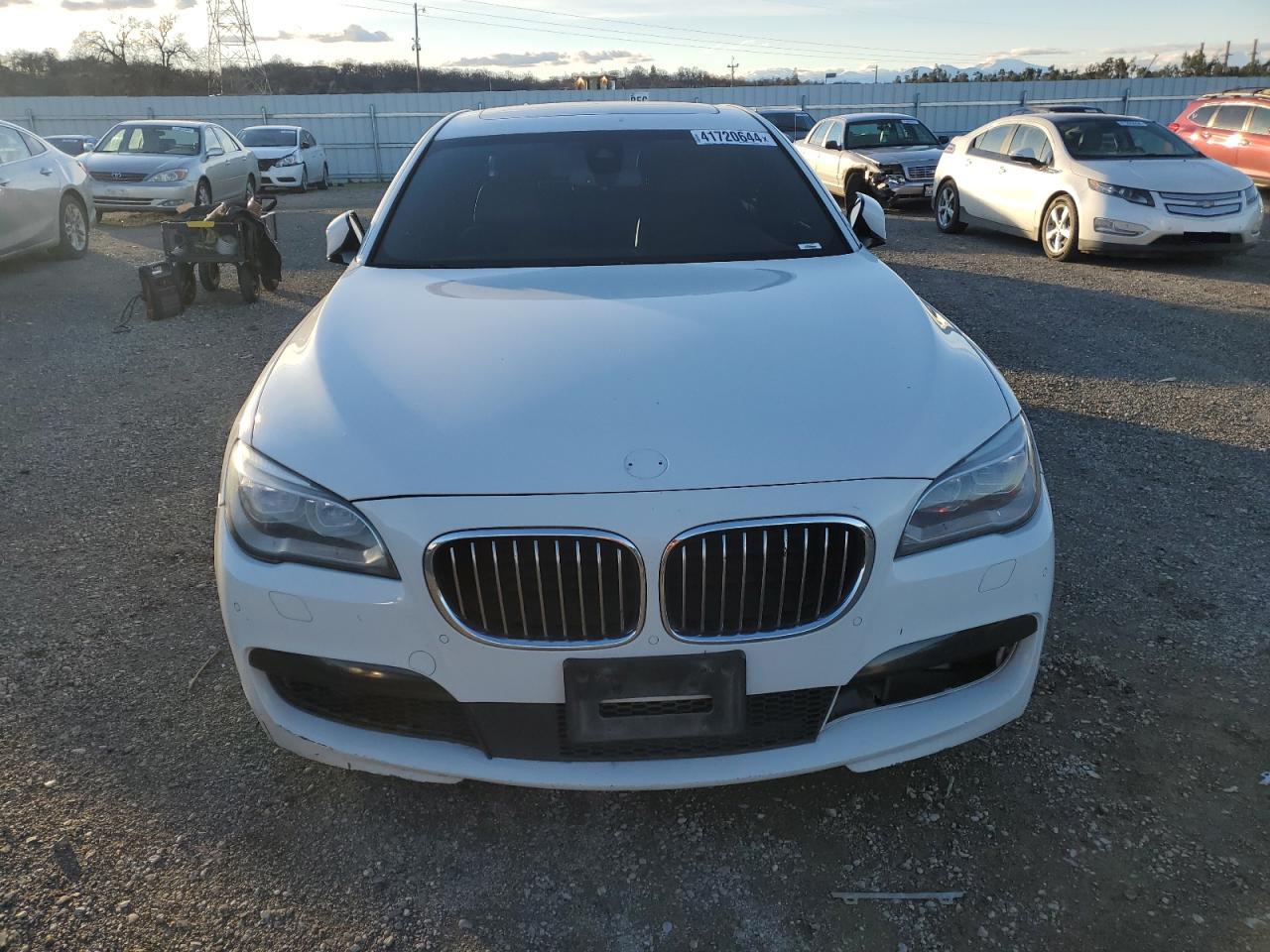 Photo 4 VIN: WBAYE8C50ED134529 - BMW 7ER 