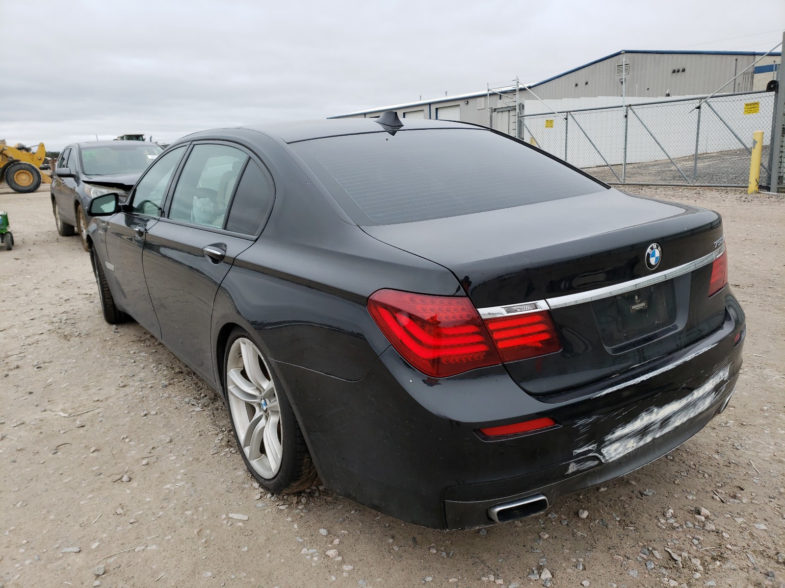 Photo 2 VIN: WBAYE8C50ED135129 - BMW 750 LI 