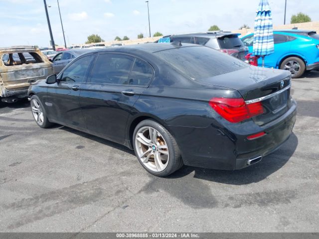 Photo 2 VIN: WBAYE8C51DD132867 - BMW 750LI 