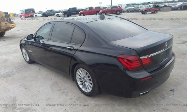 Photo 2 VIN: WBAYE8C51DD133159 - BMW 750I 