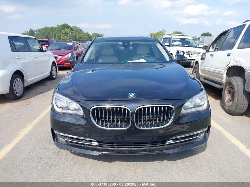 Photo 11 VIN: WBAYE8C52DD133641 - BMW 7ER 