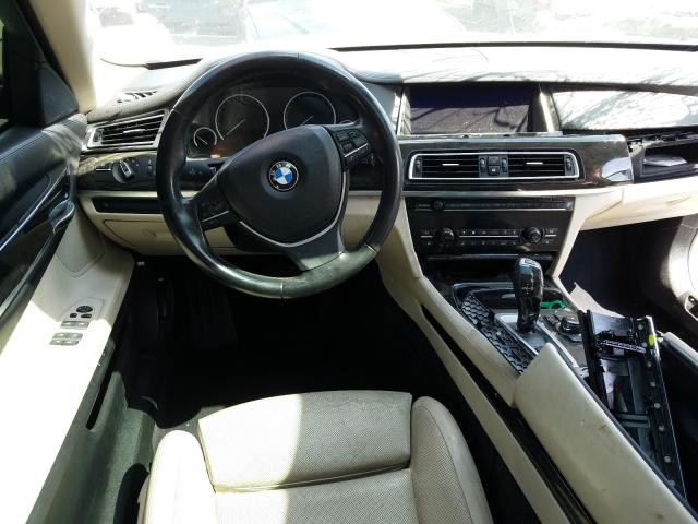 Photo 8 VIN: WBAYE8C54DD132345 - BMW 750 LI 