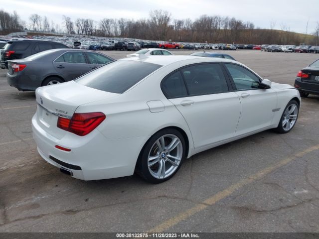 Photo 3 VIN: WBAYE8C54DDE22328 - BMW 750LI 