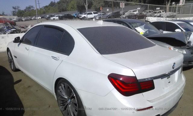 Photo 2 VIN: WBAYE8C54FD781842 - BMW 750I 