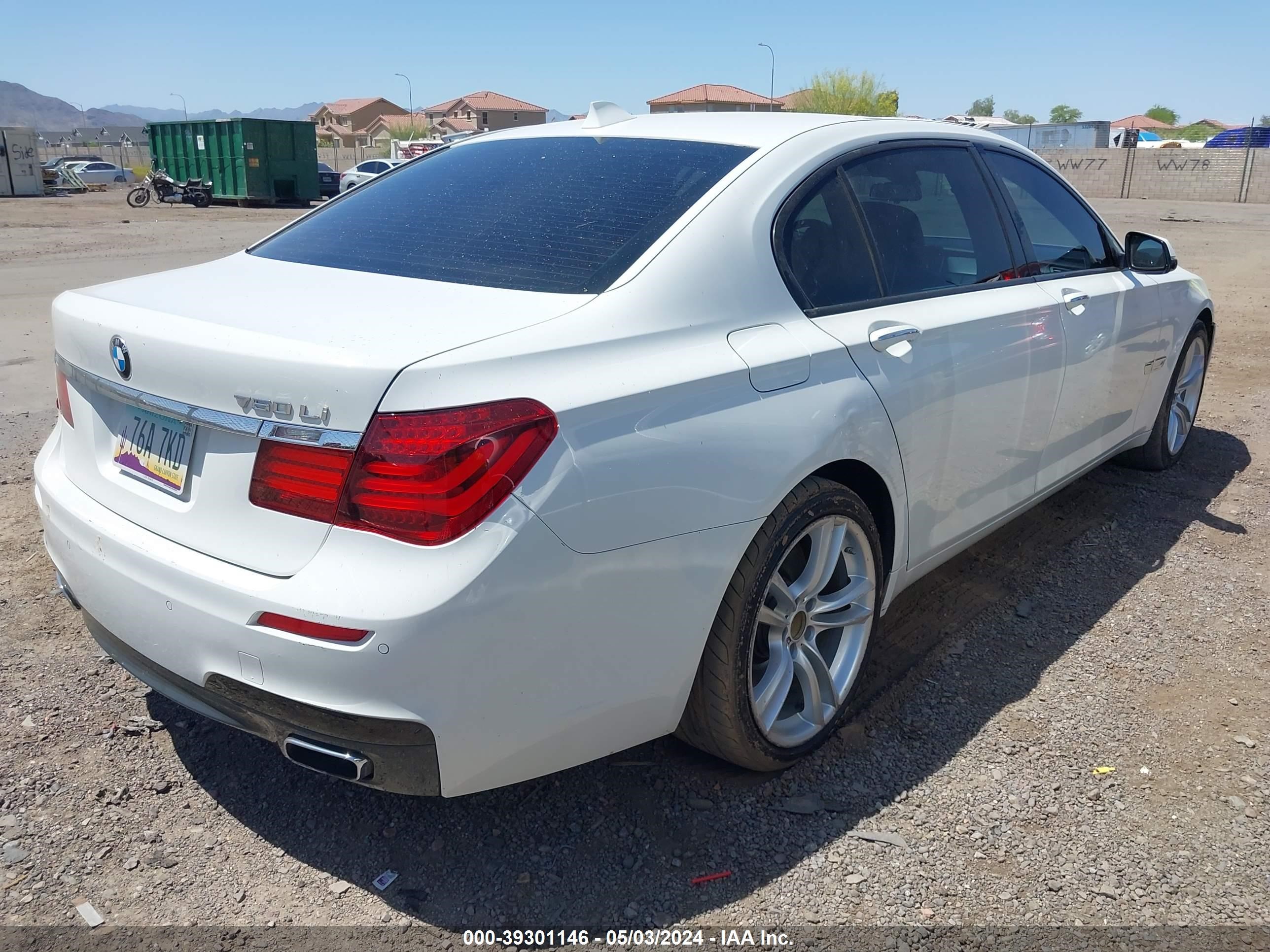 Photo 3 VIN: WBAYE8C55DD133813 - BMW 7ER 