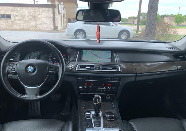 Photo 8 VIN: WBAYE8C55ED134266 - BMW 750 LI 