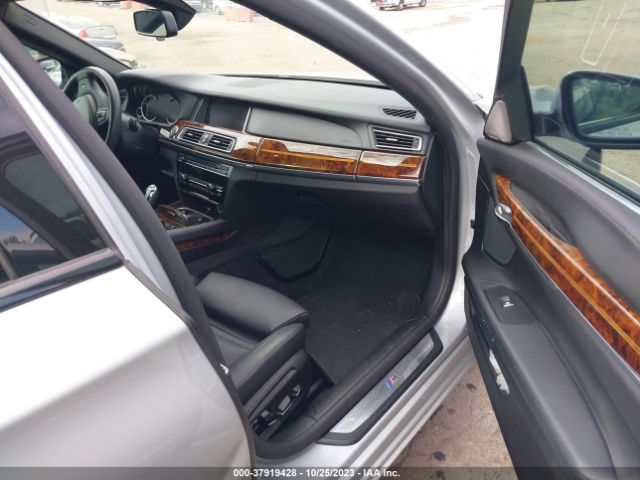 Photo 4 VIN: WBAYE8C56FD782488 - BMW 750LI 