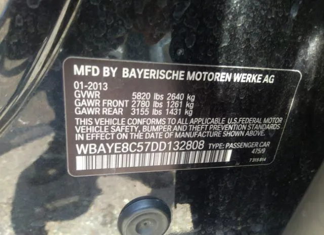 Photo 8 VIN: WBAYE8C57DD132808 - BMW 7 SERIES 