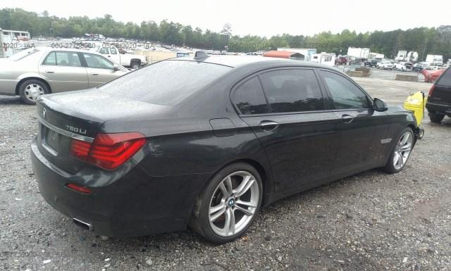 Photo 3 VIN: WBAYE8C57ED135919 - BMW 128 