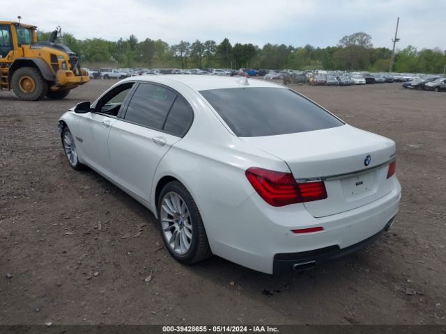 Photo 2 VIN: WBAYE8C58ED136075 - BMW ALPINA B7 