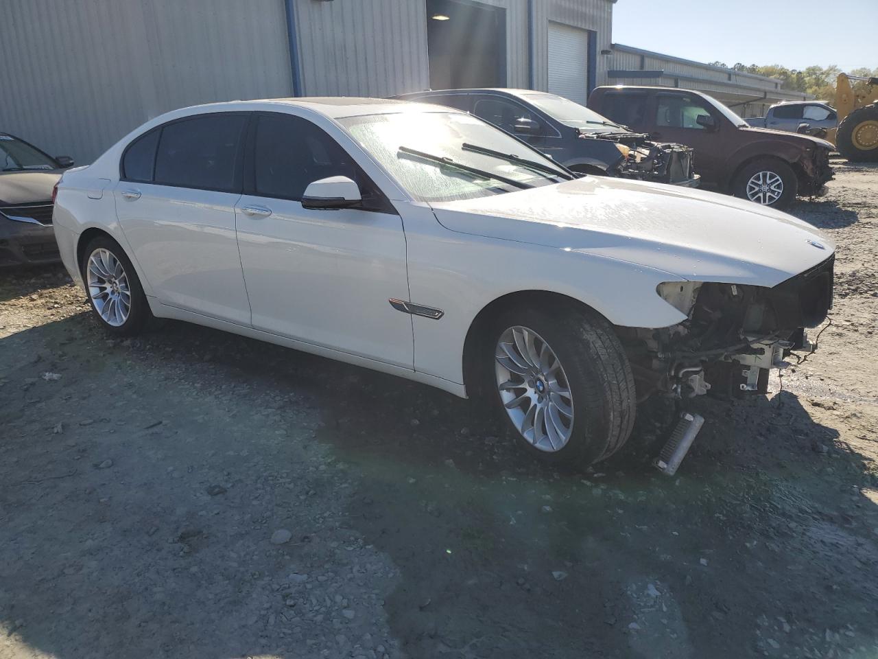 Photo 3 VIN: WBAYE8C59ED780264 - BMW 7ER 