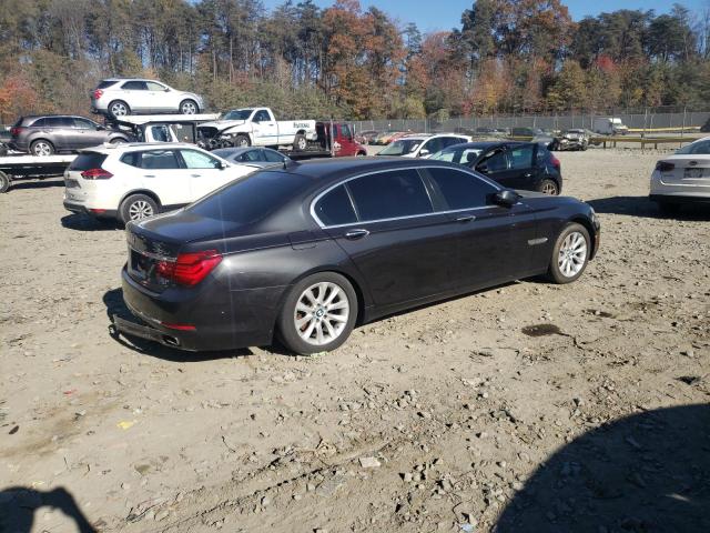 Photo 2 VIN: WBAYF4C53DDE23797 - BMW 7 SERIES 