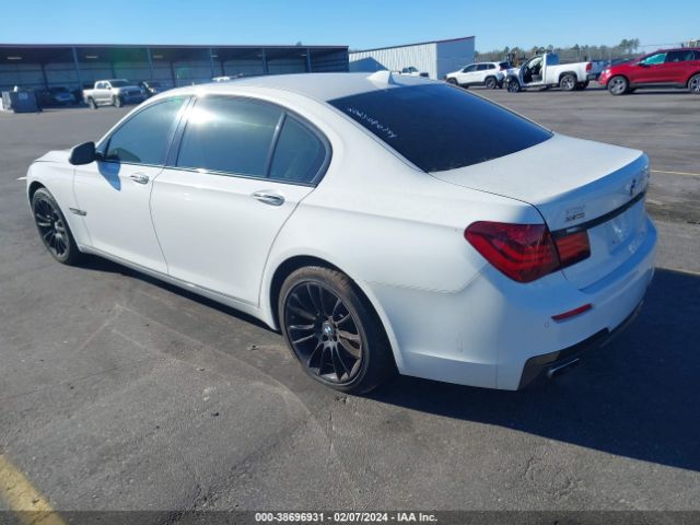 Photo 2 VIN: WBAYF8C50FD655443 - BMW 750LI 