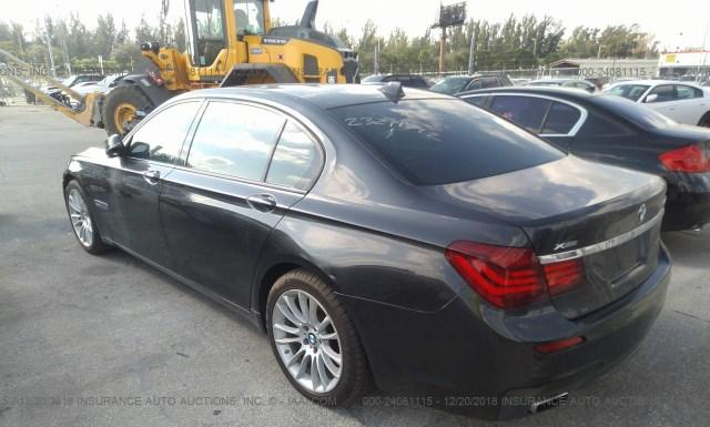 Photo 2 VIN: WBAYF8C52DD140585 - BMW 750I 