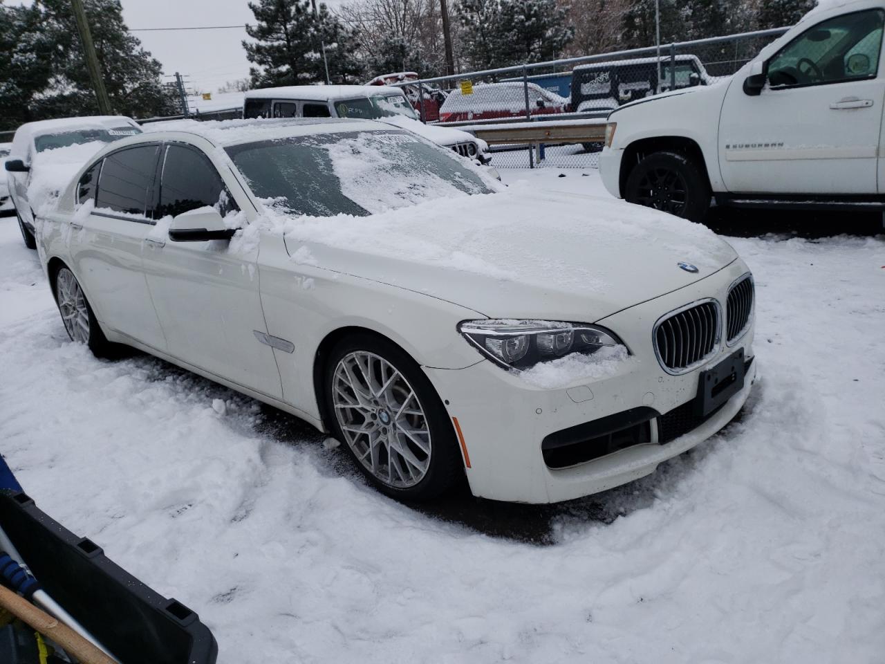 Photo 3 VIN: WBAYF8C53DDE59304 - BMW 7ER 