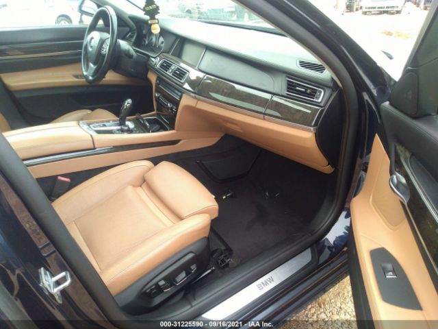 Photo 4 VIN: WBAYF8C55DD140564 - BMW 7 