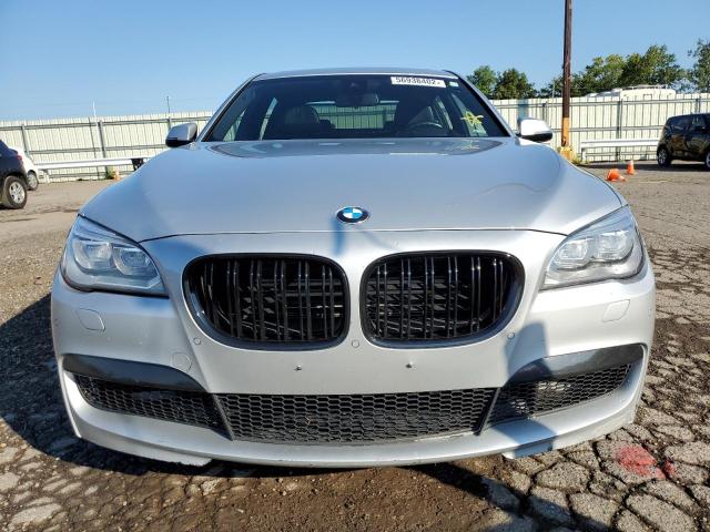 Photo 8 VIN: WBAYF8C57DD140324 - BMW 750 