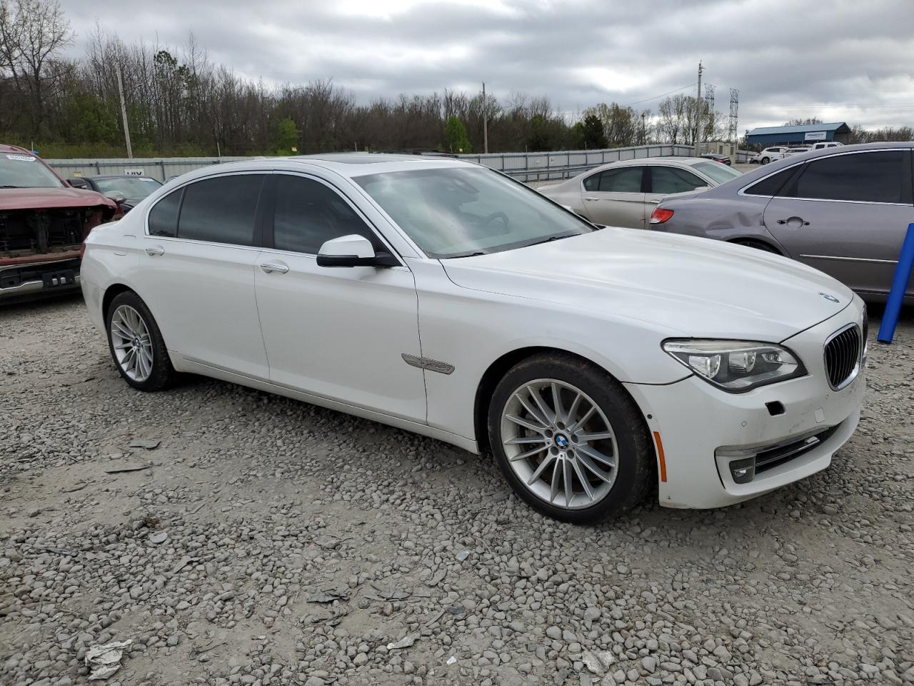 Photo 3 VIN: WBAYF8C57DD141067 - BMW 750 LXI 