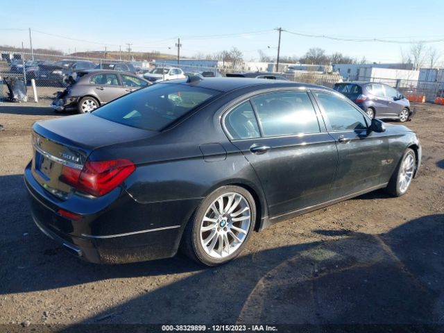 Photo 3 VIN: WBAYF8C58DD140445 - BMW 750LI 