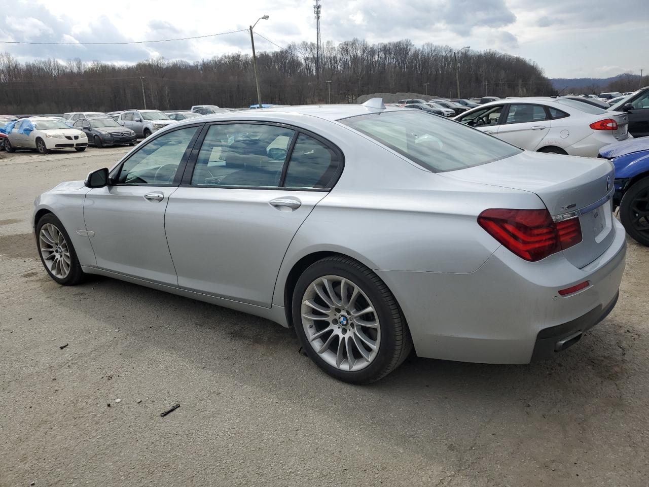 Photo 1 VIN: WBAYF8C58ED653745 - BMW 7ER 