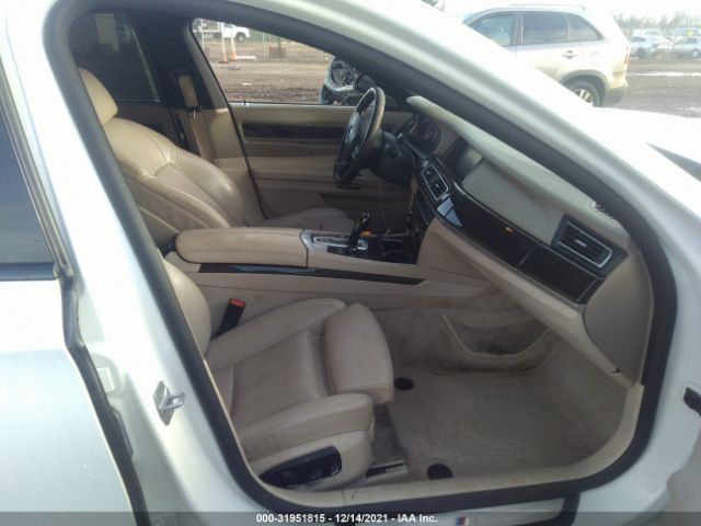 Photo 4 VIN: WBAYF8C59DD140597 - BMW 7 