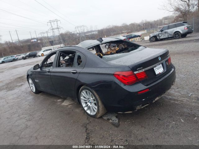 Photo 2 VIN: WBAYF8C59FD655196 - BMW 750LI 