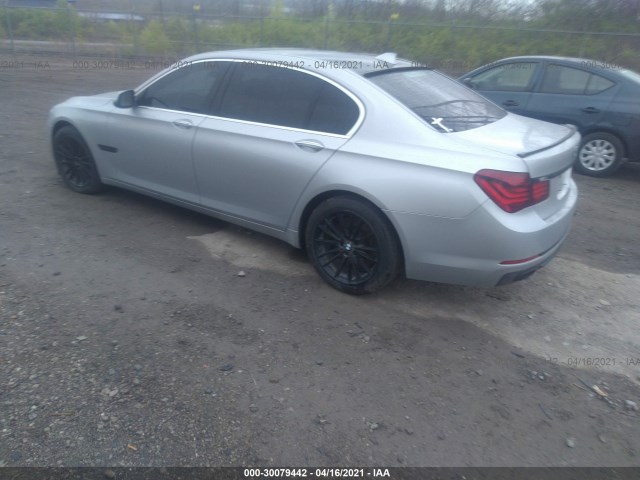 Photo 2 VIN: WBAYF8C5XDDE59204 - BMW 7 