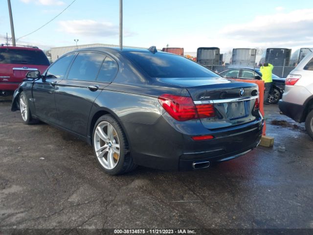 Photo 2 VIN: WBAYF8C5XFD654820 - BMW 750LI 