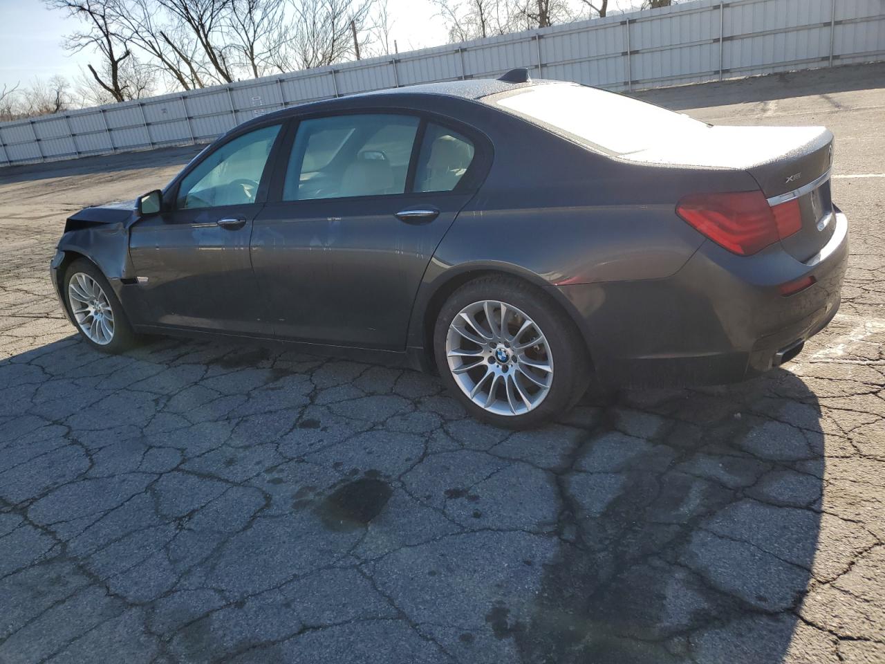 Photo 1 VIN: WBAYF8C5XFG245585 - BMW 7ER 