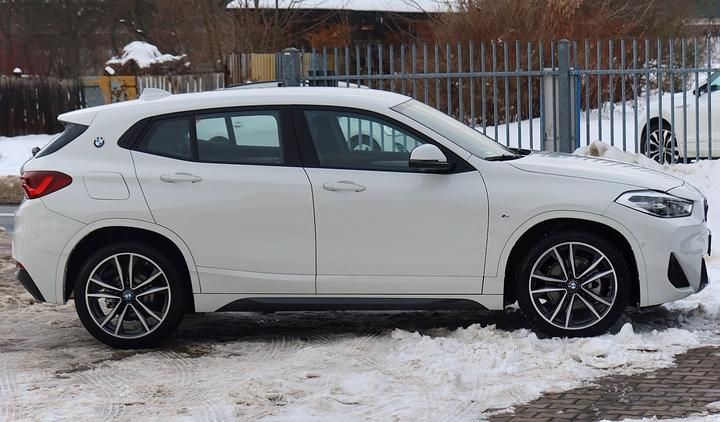 Photo 6 VIN: WBAYH110805V18843 - BMW X2 SUV 