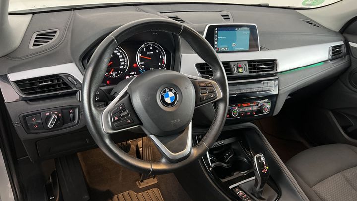 Photo 9 VIN: WBAYK51000EJ93307 - BMW X2 