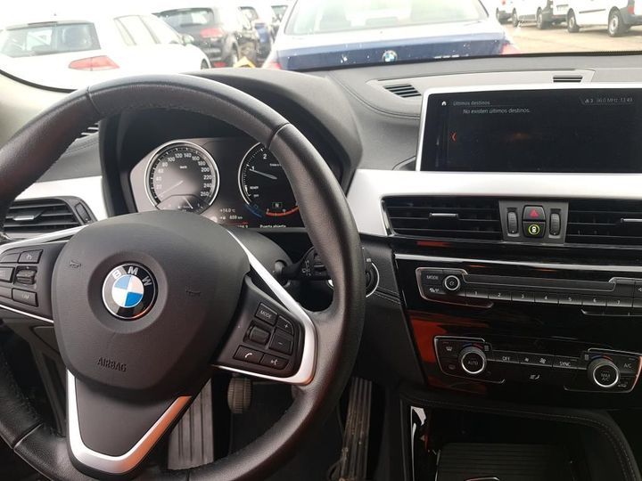 Photo 19 VIN: WBAYK510105P35143 - BMW X2 