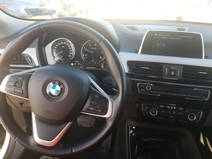 Photo 19 VIN: WBAYK510705N71221 - BMW X2 