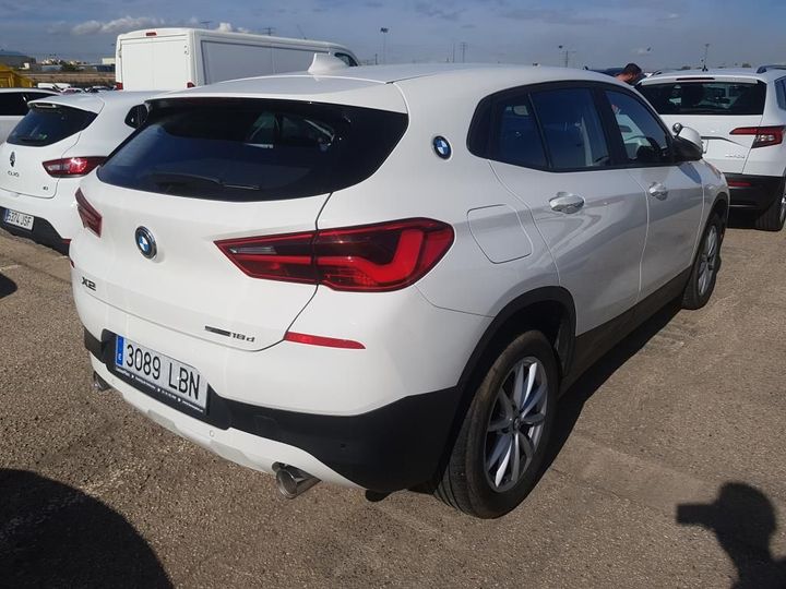 Photo 2 VIN: WBAYK510705N71221 - BMW X2 