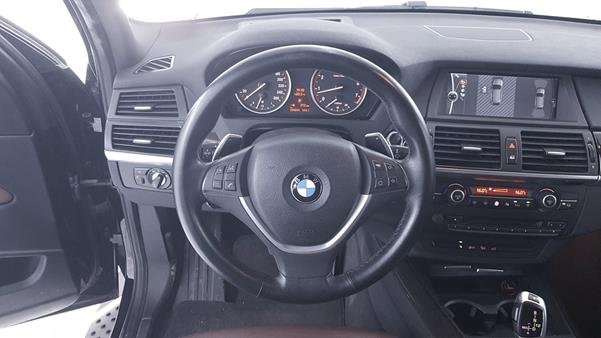 Photo 13 VIN: WBAZV8108CL394319 - BMW X5 