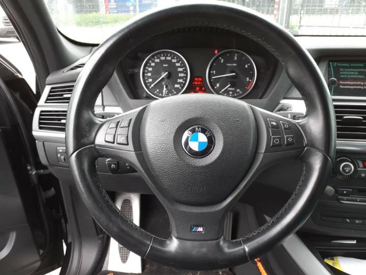 Photo 18 VIN: WBAZW61090L561896 - BMW X5 