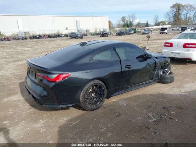 Photo 3 VIN: WBS33AZ00PCM38130 - BMW M4 